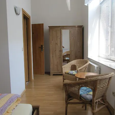 Am Bahnhof Coppenbrugge